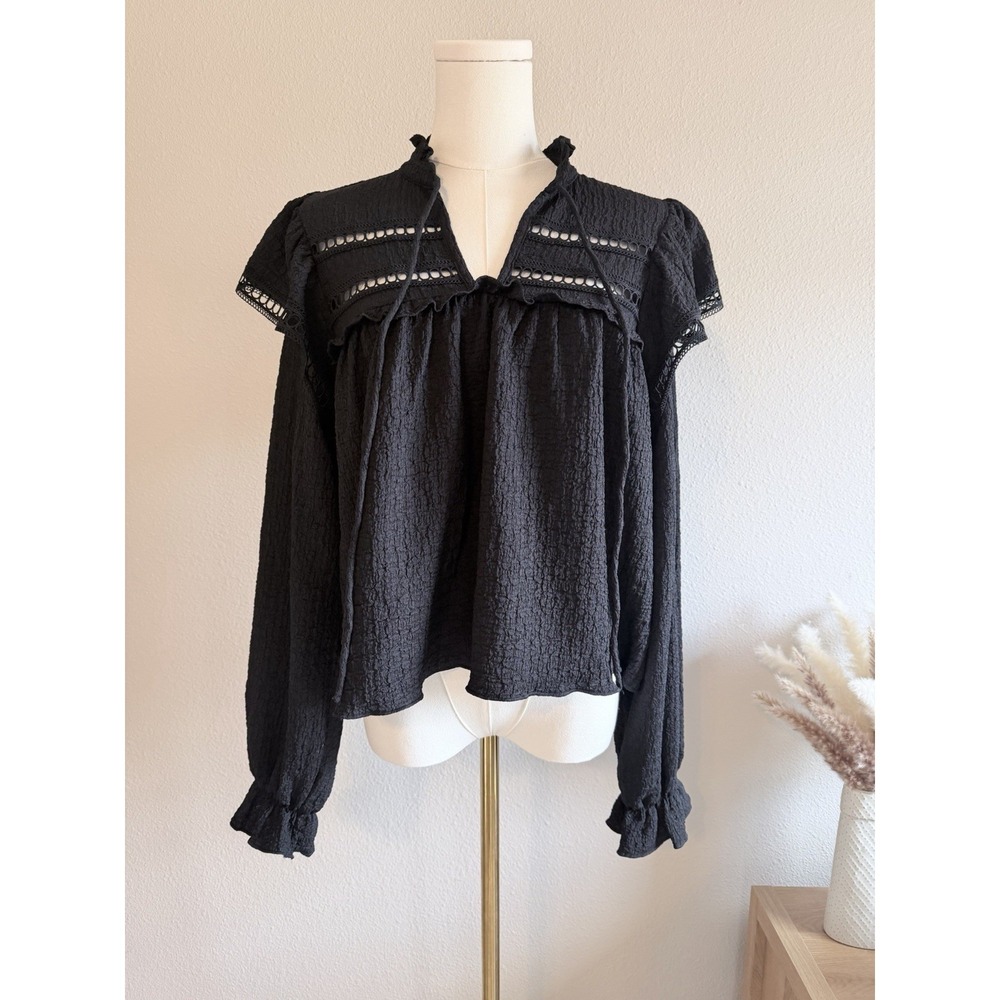 Black Crinkle Ruffle Long Sleeve Boho Lace Trim Blouse Small NWT - Picture 1 of 5